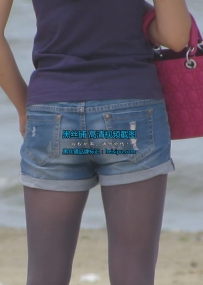 海边灰丝牛仔短裤MM0218_4